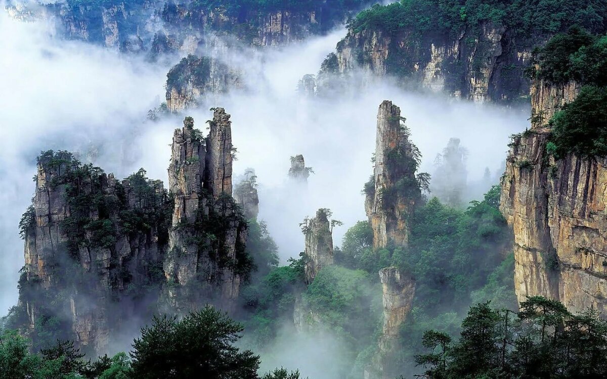 парящие горы китай фото