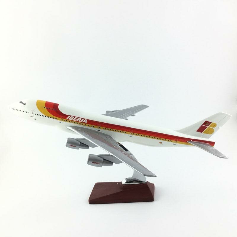 пассажирских самолетов боинг 747. игрушки фото
