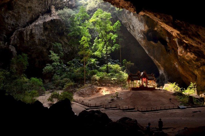 пещера прайя накхон (phraya nakhon cave) фото