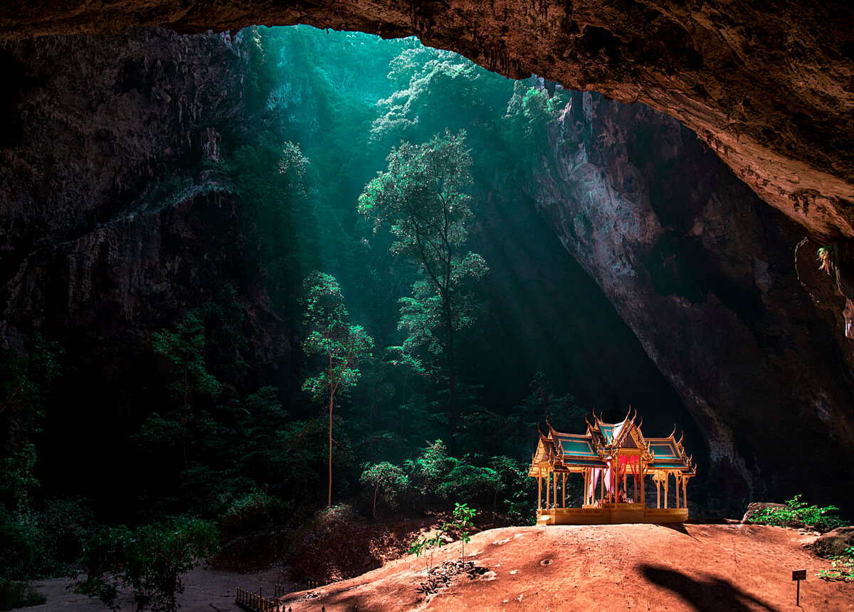 пещера прайя накхон (phraya nakhon cave) фото