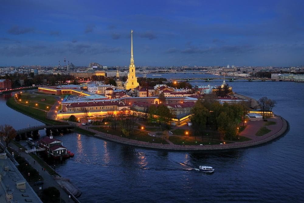 петропавловская крепость в санкт петербурге фото