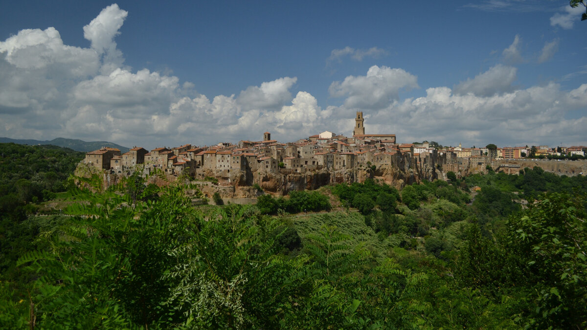 питильяно (pitigliano), тоскана фото