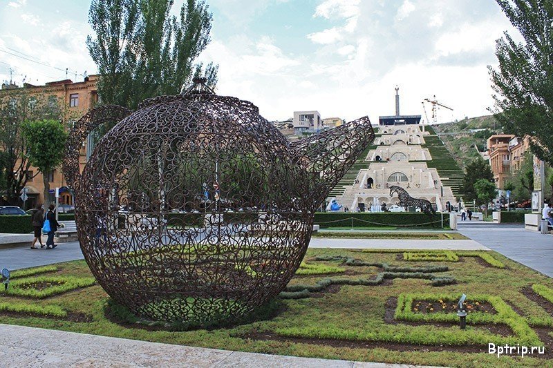 пленса каскад ереван фото