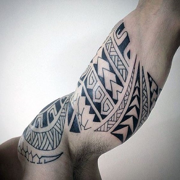 polynesian tattoo arm фото