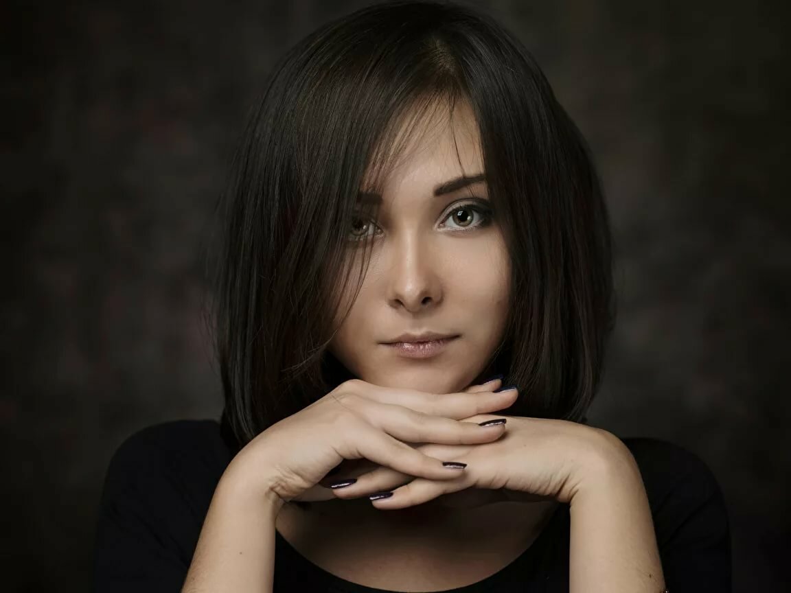 портреты красивых женщин фото