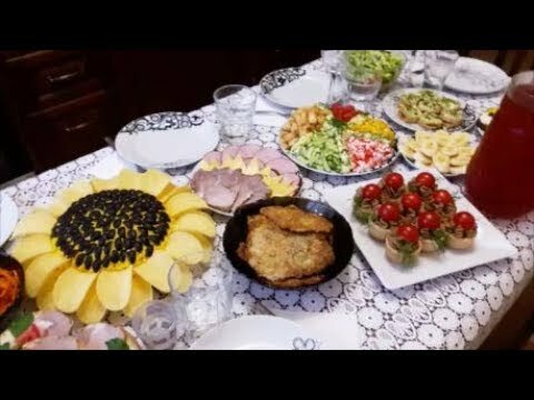 праздничный стол фото