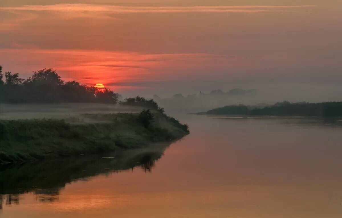 рассвет река туман фото