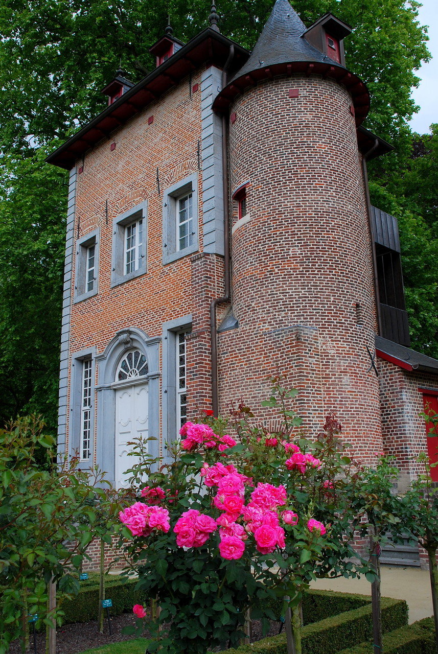 rosary coloma castle, бельгия фото
