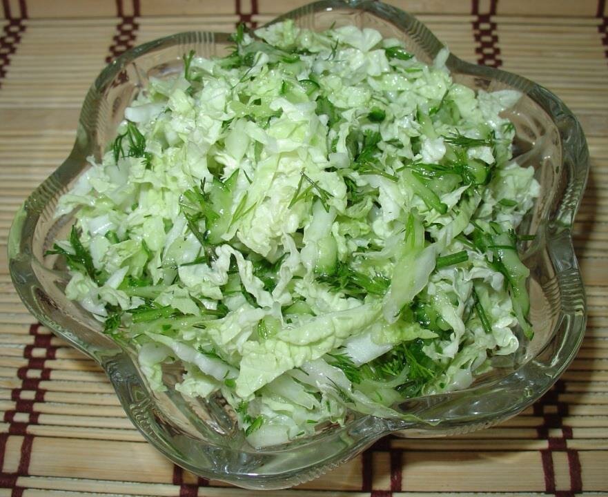 салат из пекинской капусты с огурцом фото