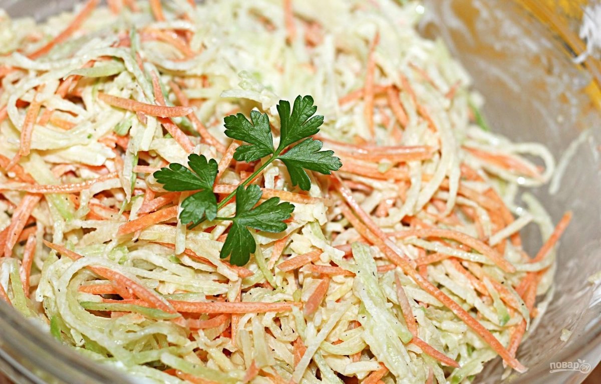 салат из капусты и моркови фото