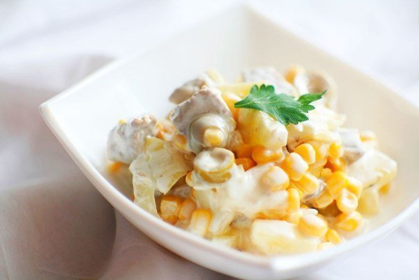 салат курица ананас шампиньоны кукуруза фото