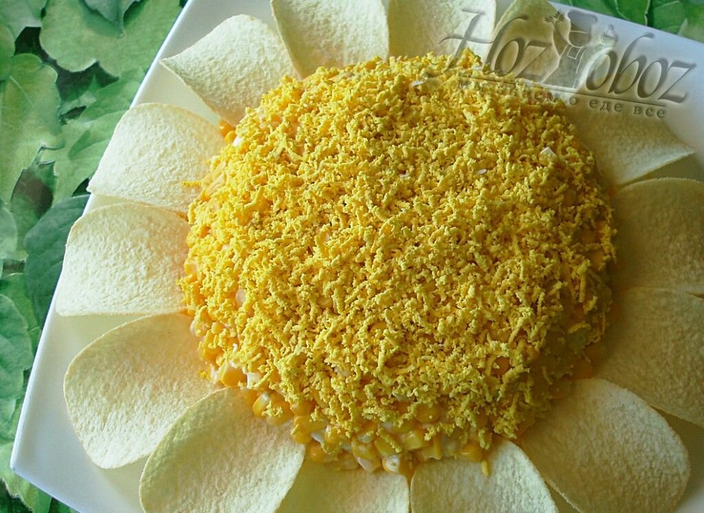 салат ромашка с чипсами фото