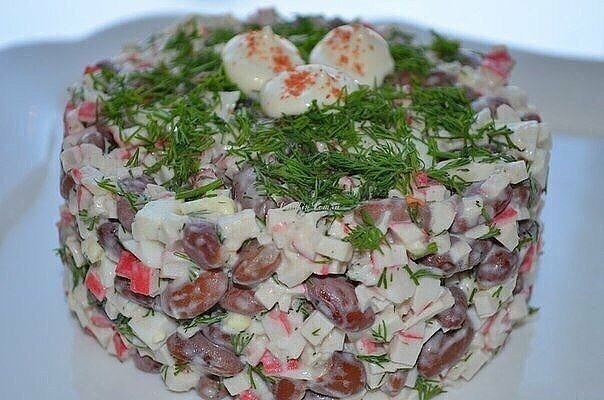 салат с фасолью и крабовыми палочками фото
