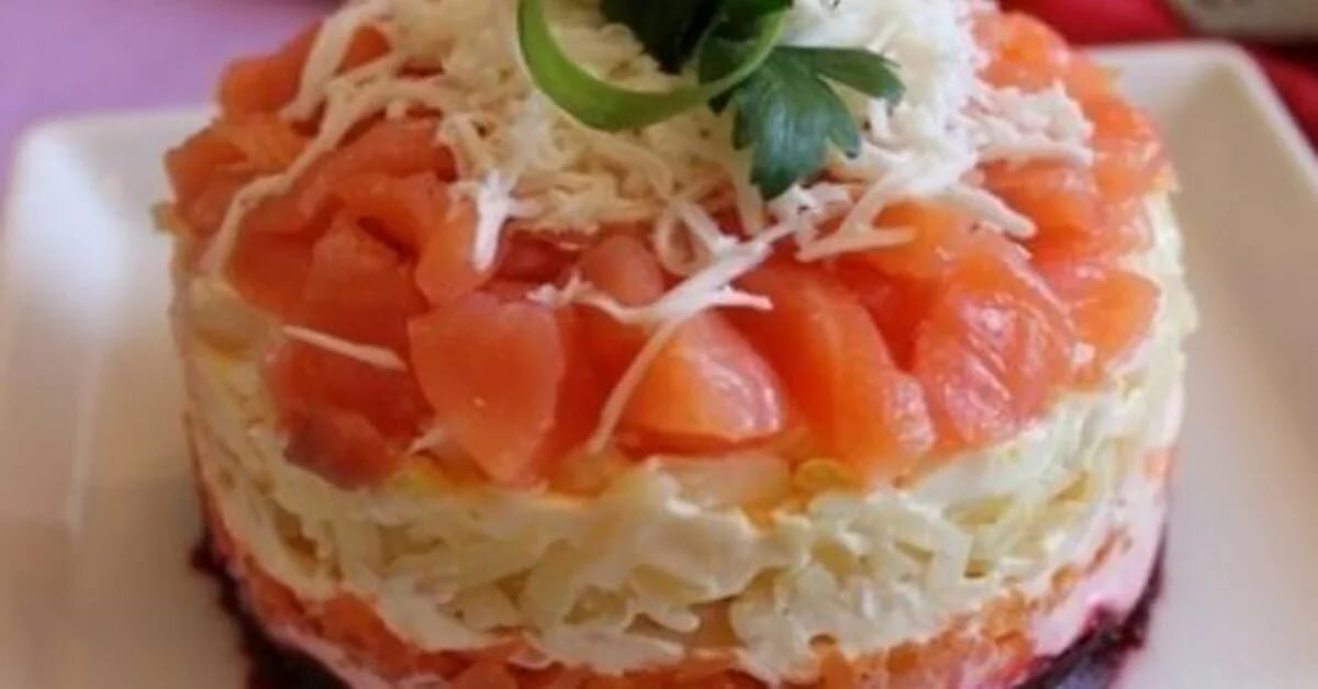 салат с красной рыбой фото