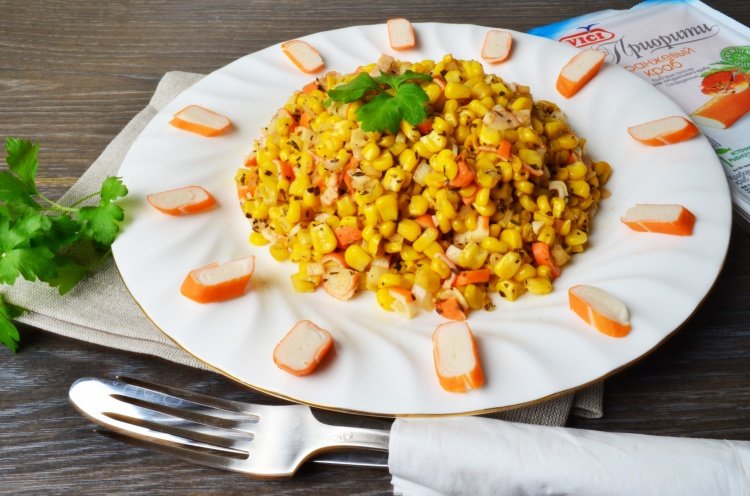 салат с кукурузой фото