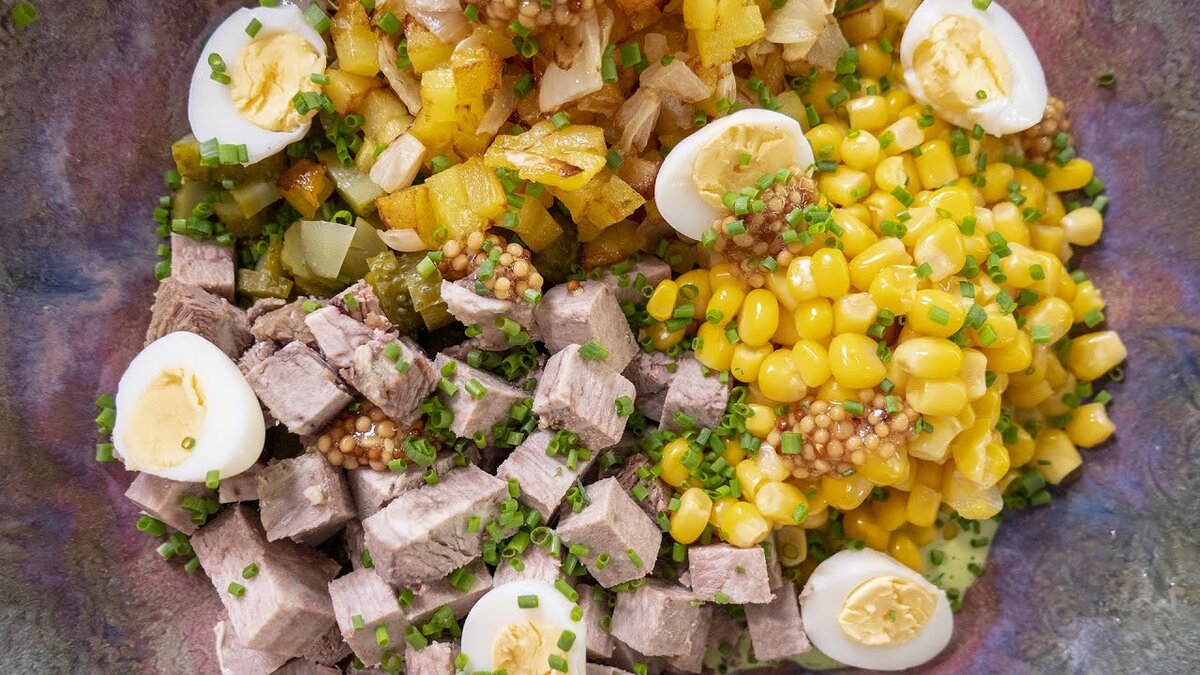 салат с кукурузой фото