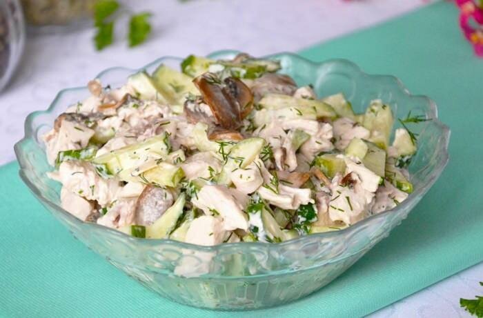 салат с курицей и грибами фото