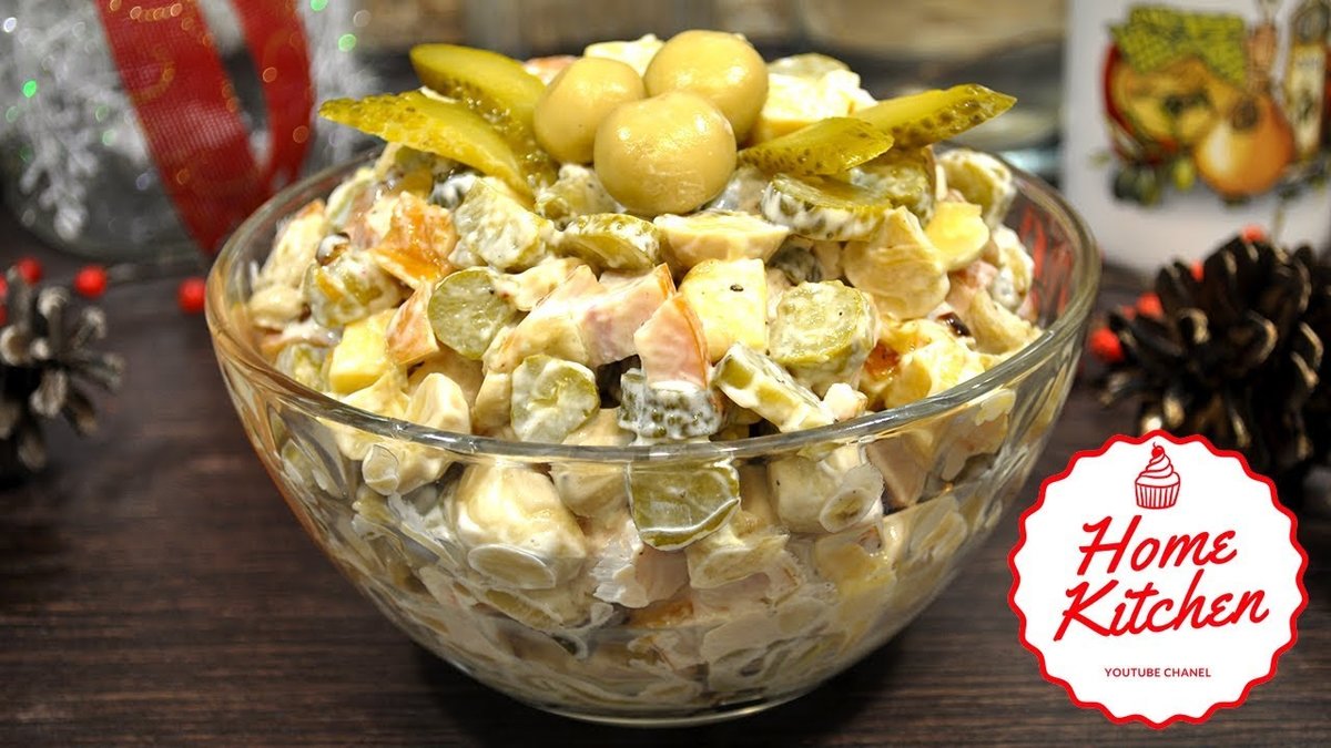 салат с курицей и грибами фото