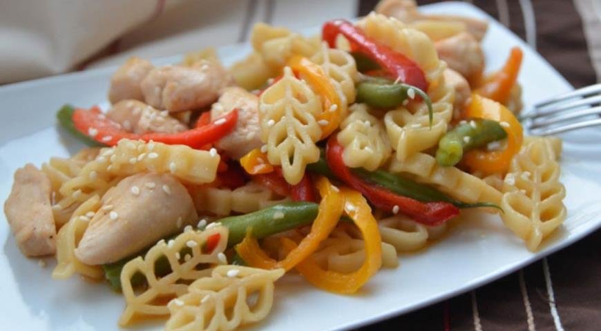 салат с макаронами фото