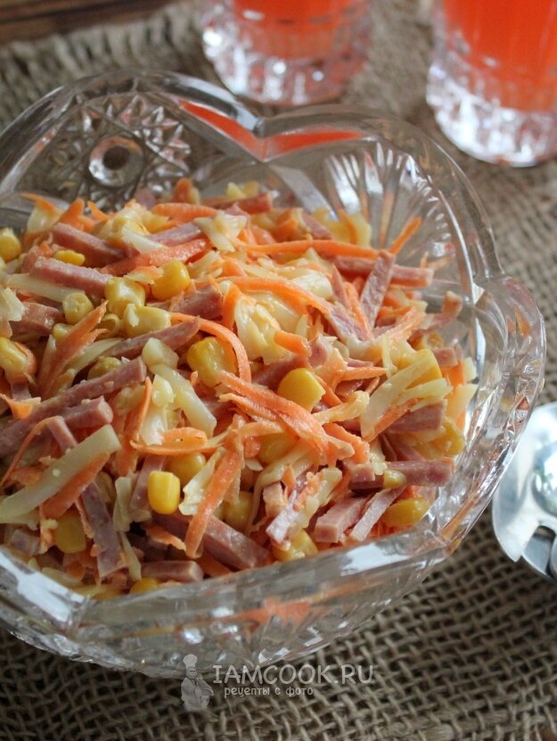 салат с морковью и кукурузой фото