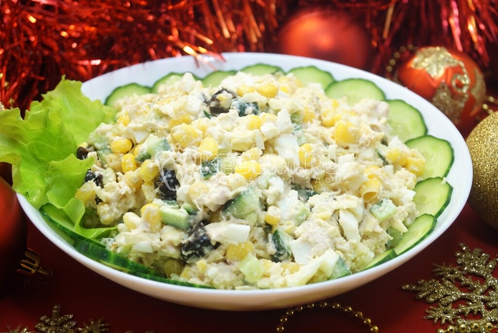 салат с огурцом и кукурузой фото