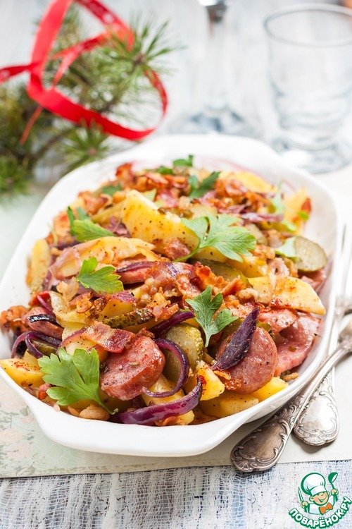 салат с охотничьими колбасками и картофелем фото