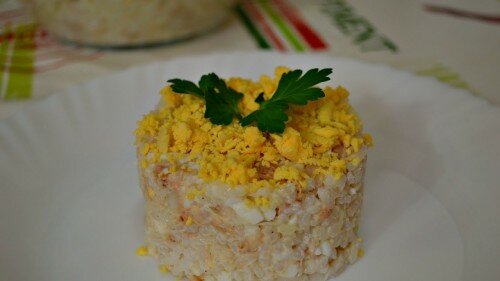 салат с сайрой и рисом фото