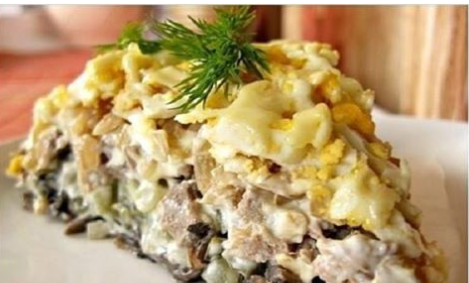 салат с шампиньонами фото