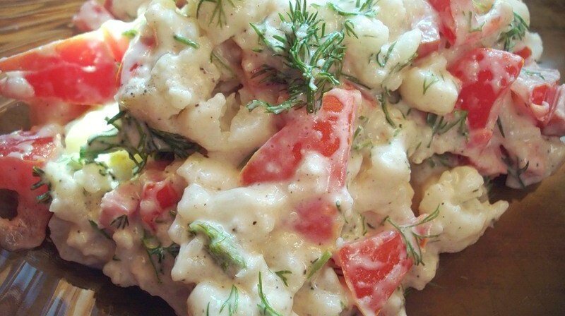 салат с цветной капустой и помидорами фото