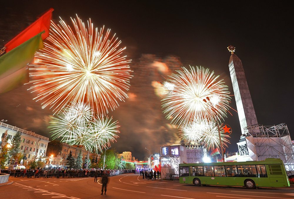 салют победы 2018 года фото