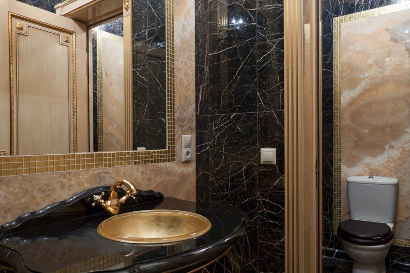 санузел мрамор в классическом стиле фото