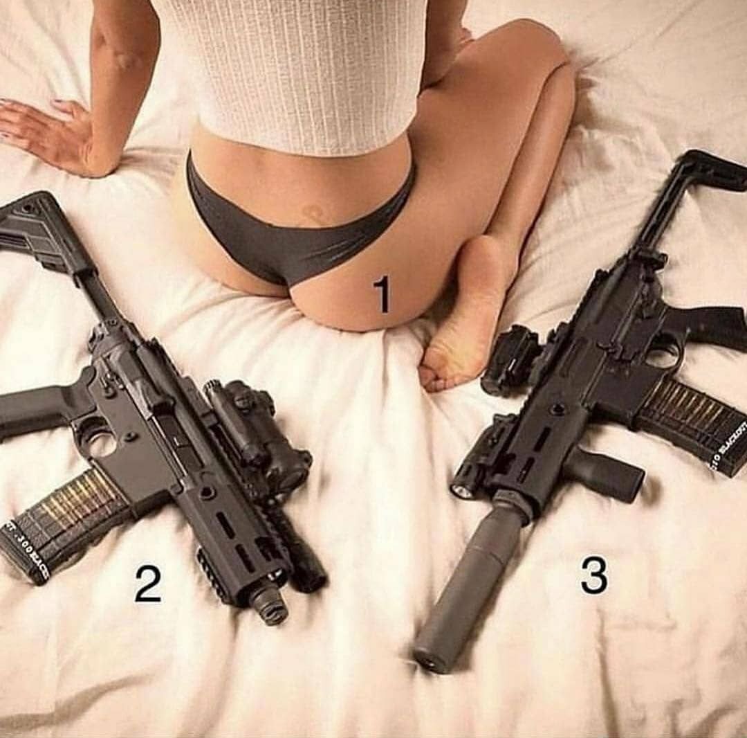 секси девушки с оружием фото
