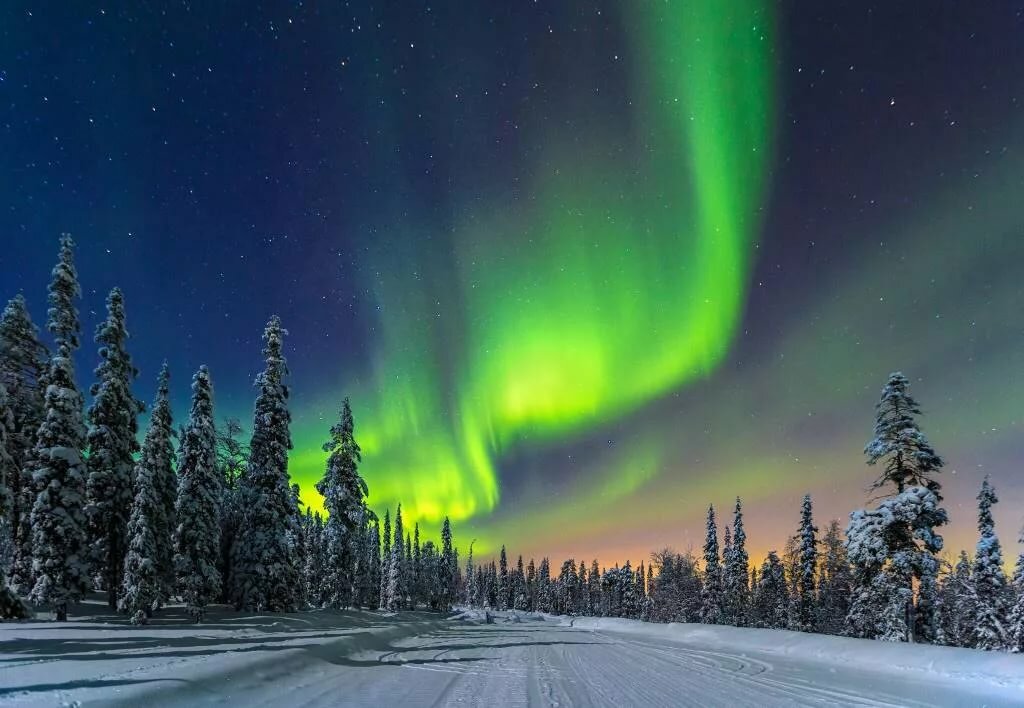 северное сияние в финляндии фото
