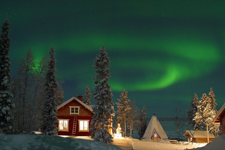 северное сияние в финляндии фото
