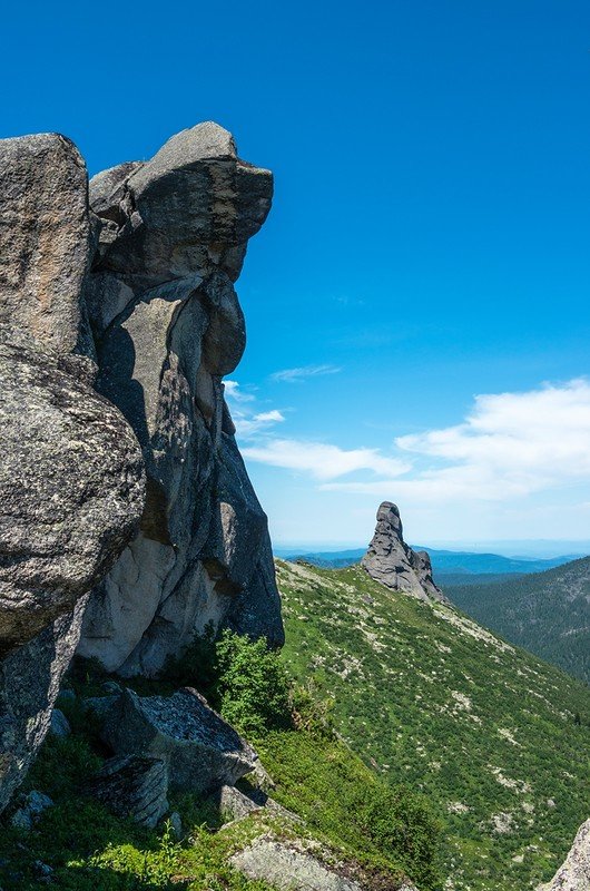скала арка ергаки фото