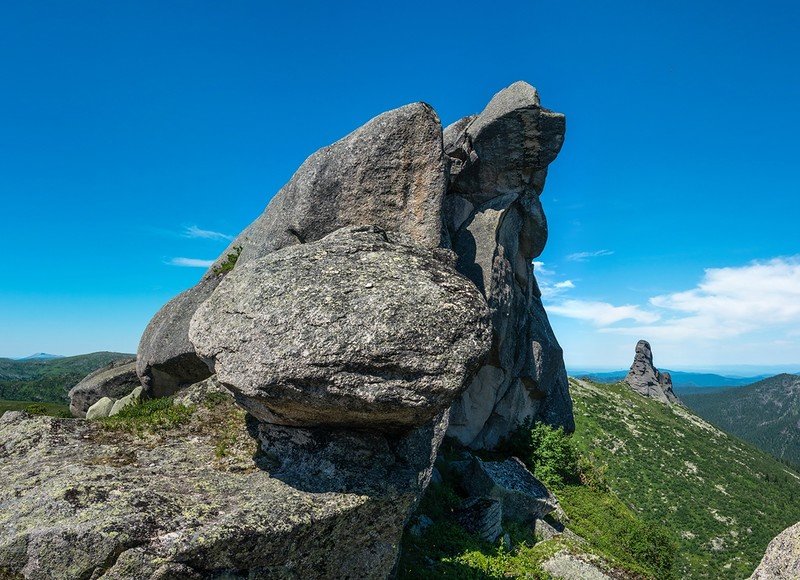 скала арка ергаки фото