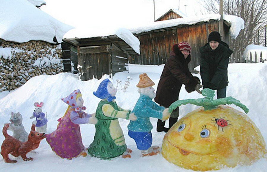 сказочные фигуры из снега фото