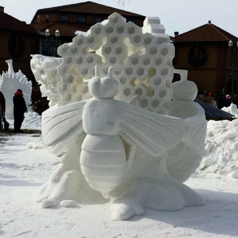 скульптуры из снега фото