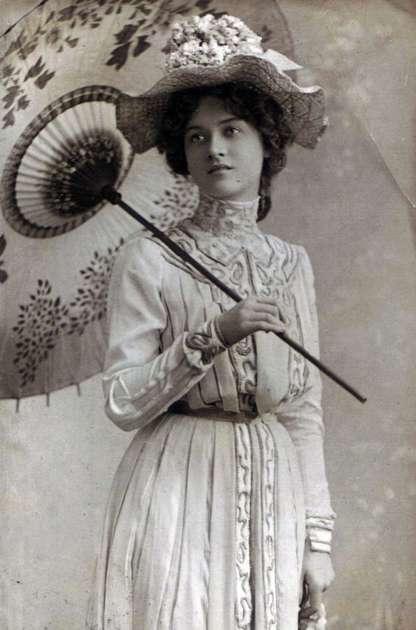 старинные фотографии женщин 19 века фото