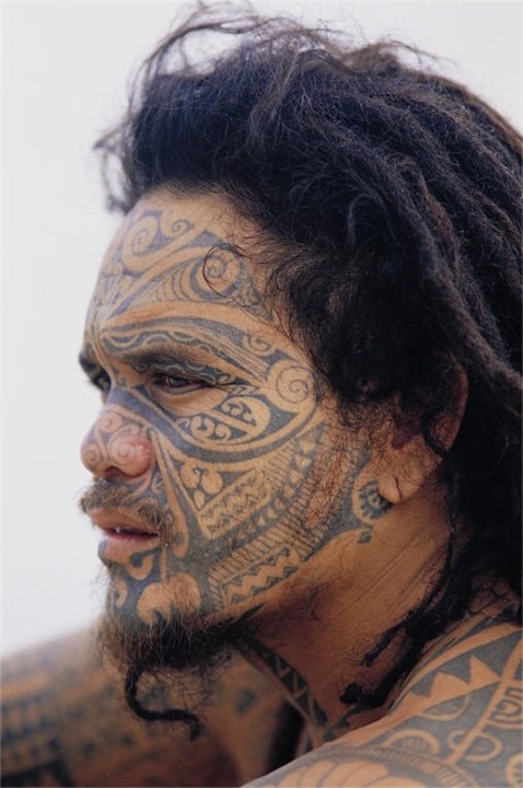 татуировки маори на лице фото