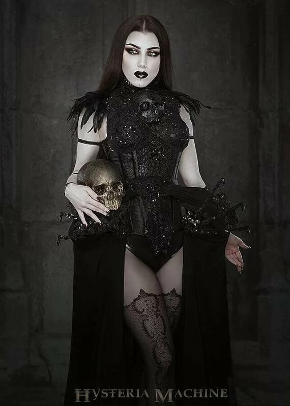 threnody in velvet gothic фото