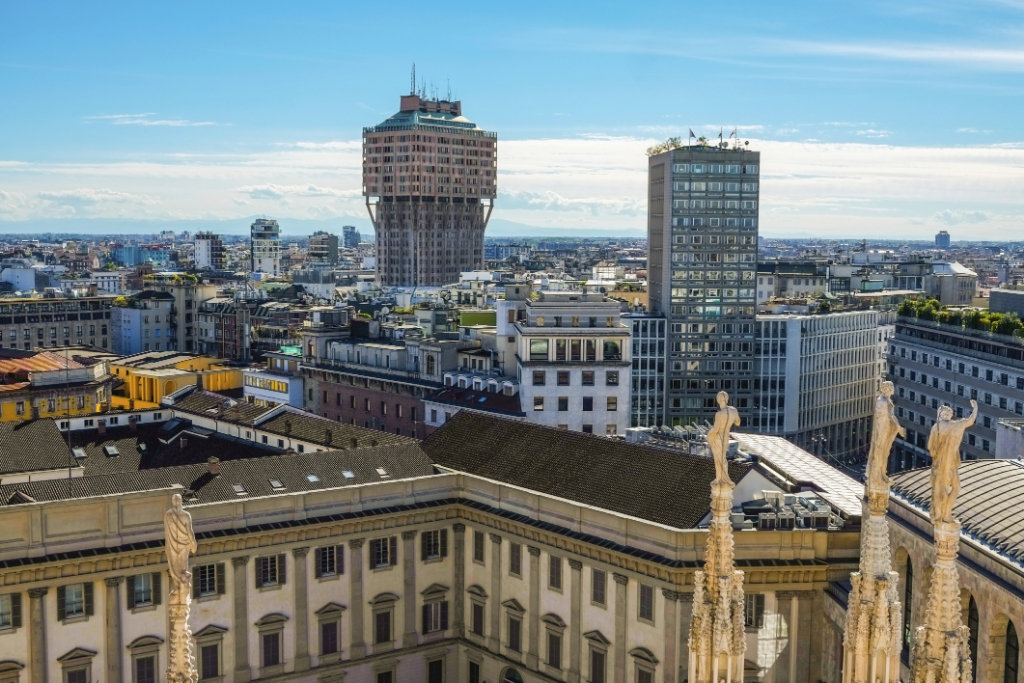 torre velasca милан фото