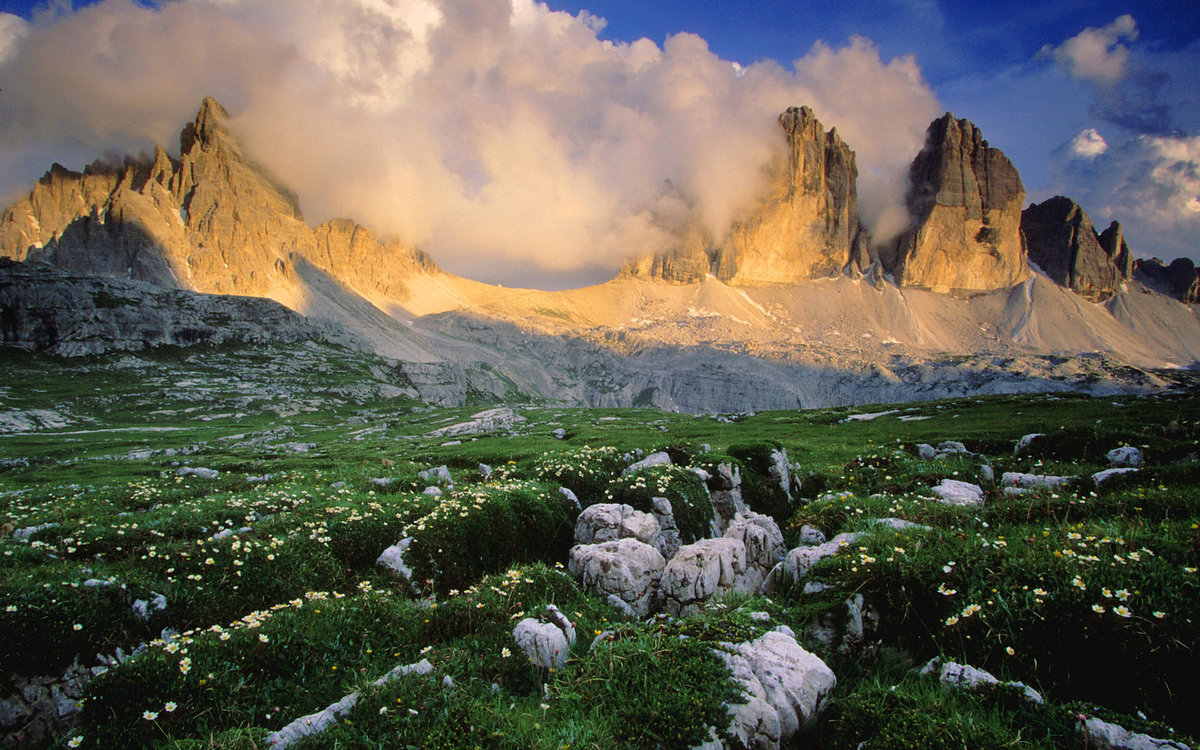 тре чиме ди лаваредо (tre cime di lavaredo) фото