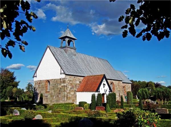 trinitas kirke фото