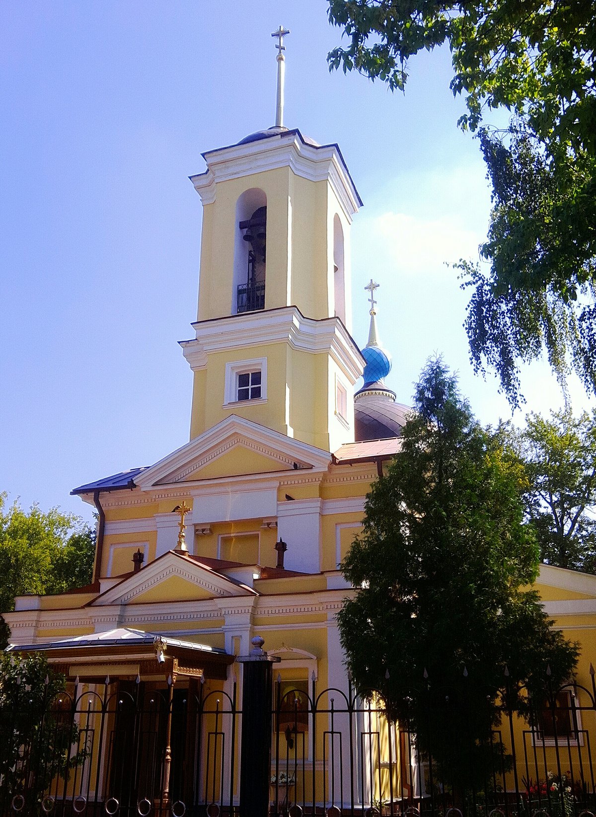 церковь косьмы и дамиана королёв фото