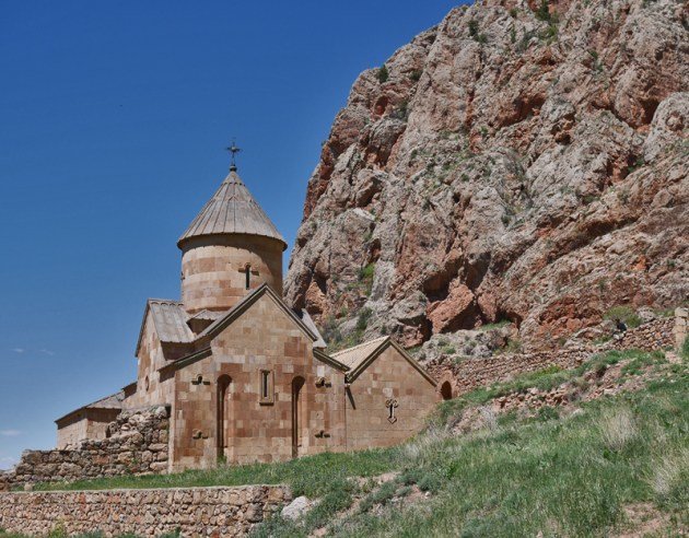 церковь нораванк в армении фото