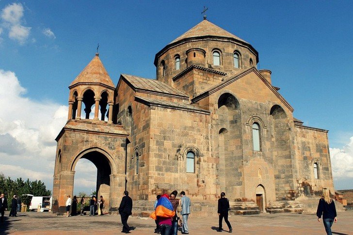 церковь рипсиме в армении фото