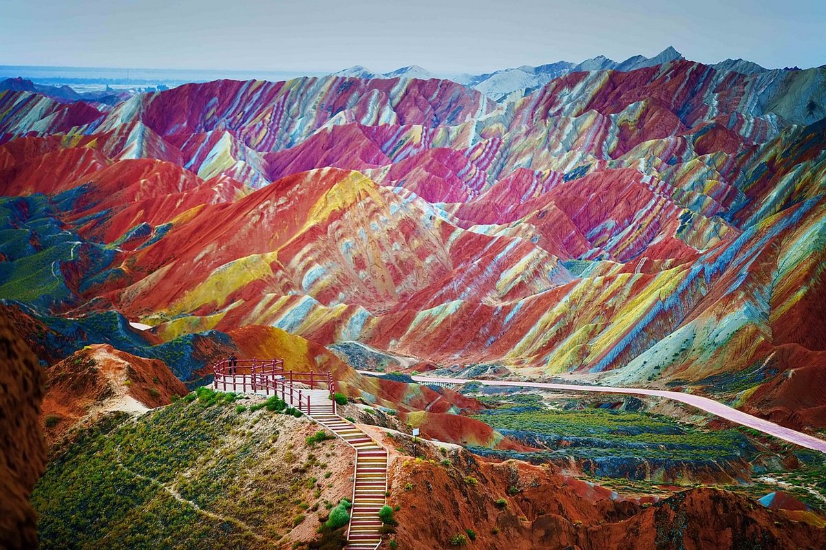 цветные скалы данься, китай фото