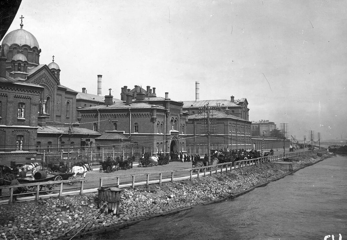 тюрьма кресты 1917 фото