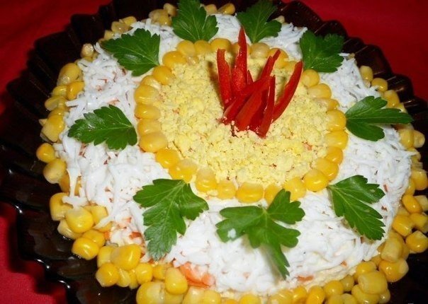украшение салата кукурузой фото
